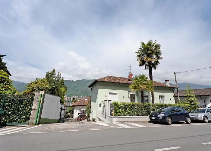 Casa Vicky Оменья